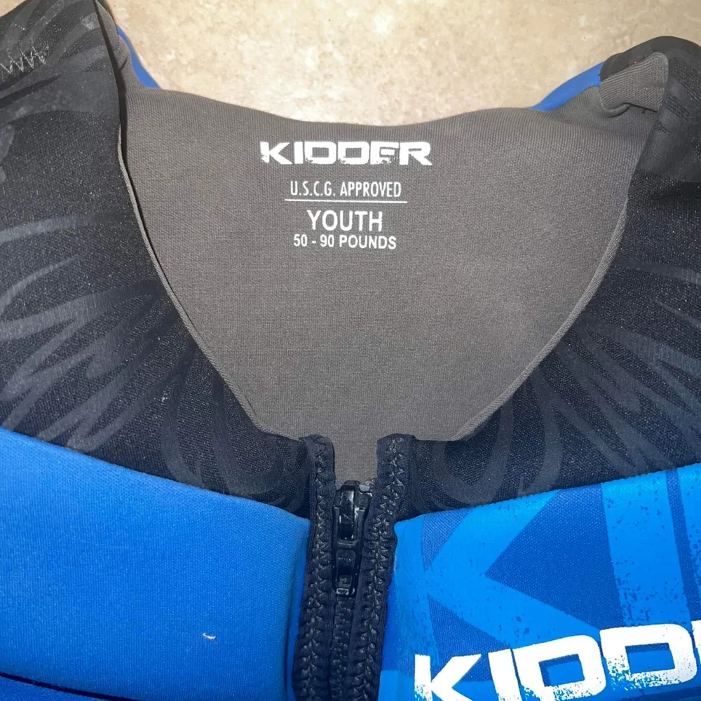 KIDDER Life jacket - Picture 2 of 3